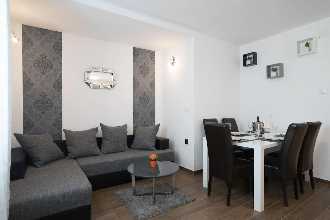 Apartment Anteo Free Parking Split